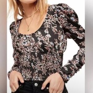 Free People Santiago smocked ruched sleeve scoop neck cropped blouse top M